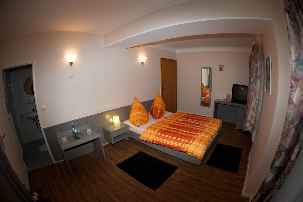 Stadtbredimus Auberge Du Chateau المظهر الخارجي الصورة